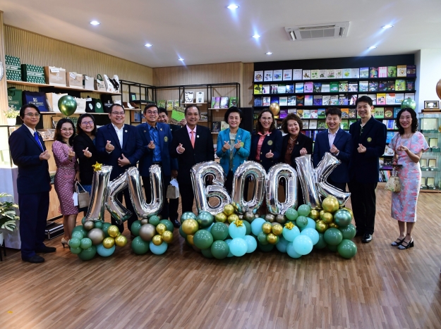 Grand opening KU Book Life store