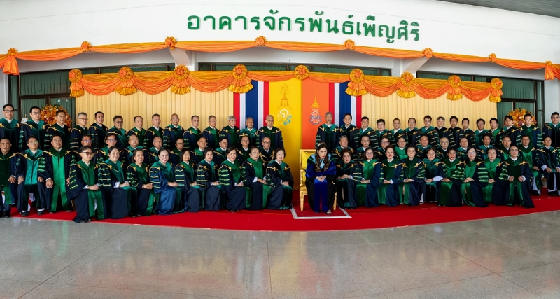 พิธีพระราชทานปริญญาบัตร มก. ประจำปีการศึกษา 2567 วันแรก
