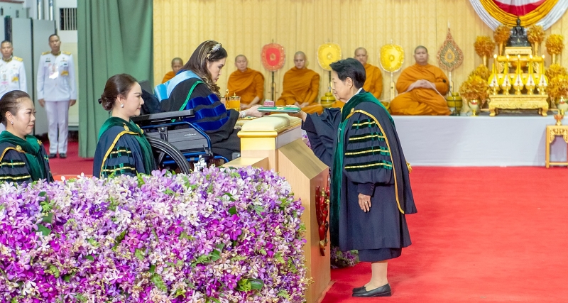 พิธีพระราชทานปริญญาบัตร มก. ประจำปีการศึกษา 2567 วันสุดท้าย